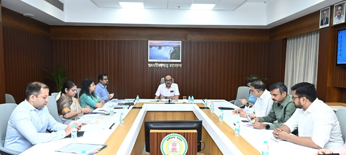CG Chief Secretary reviews preparations for Yoga Day
